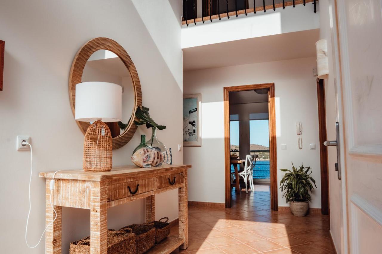 Menurka - Port D'Addaia Villa Luaran gambar