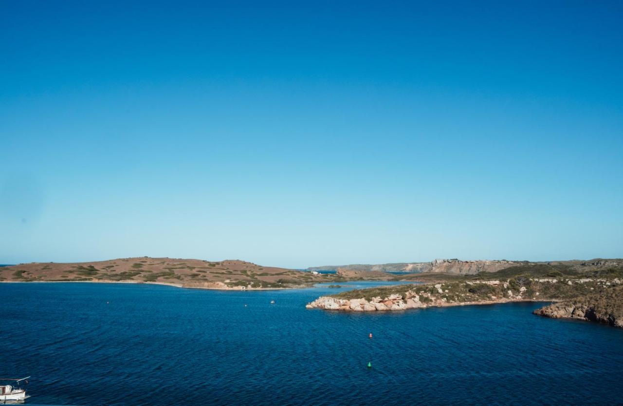 Menurka - Port D'Addaia Villa Luaran gambar