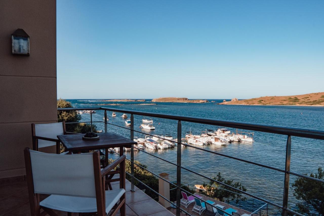 Menurka - Port D'Addaia Villa Luaran gambar